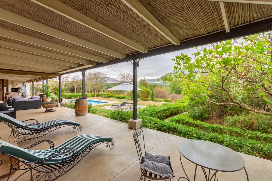 6 Bedroom Property for Sale in Riebeek Kasteel Western Cape